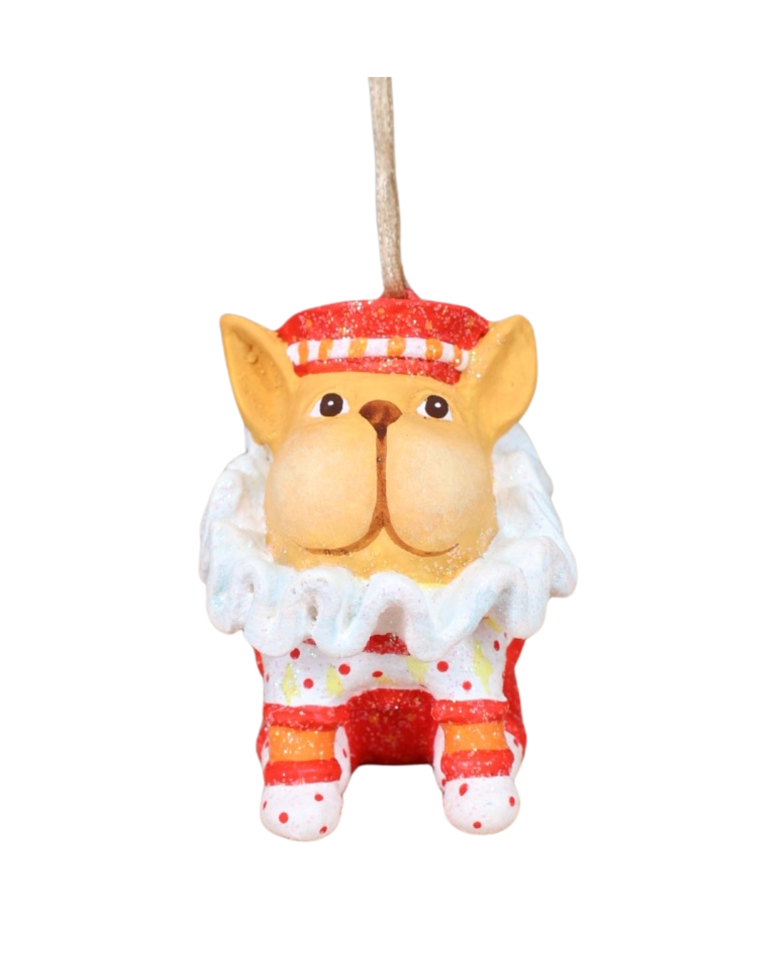 Vorneansicht des Mini French Bulldog Krinkles von Patience Brewster im rot-weißen Outfit mit Rüschenkragen.