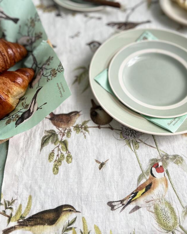 Vogel Tischläufer "Garden Birds" von Koustrup & Co.