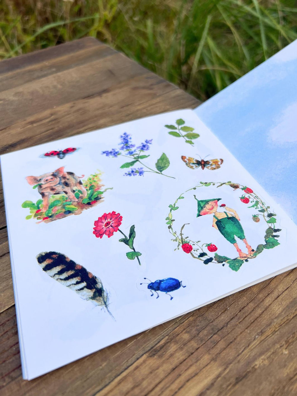 Sticker mit Gartenmotiven, wie Giesbert dem Wichtel, Tieren und Pflanzen vom Grätz Verlag.