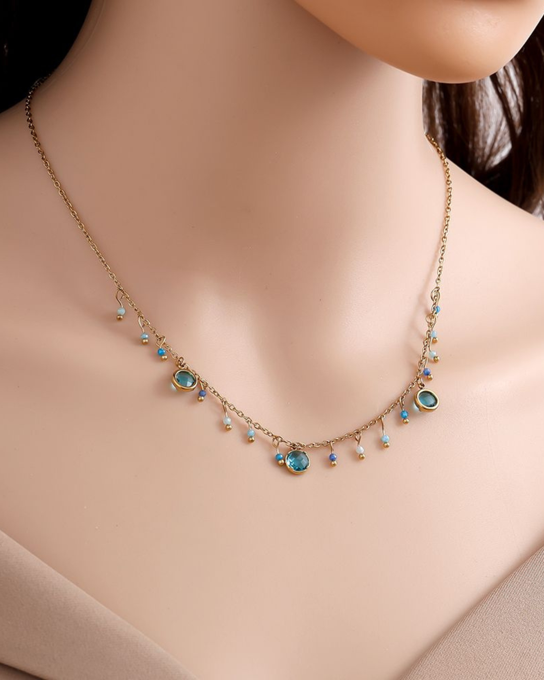 Kette mit blauen Glasperlen von Dottilove
