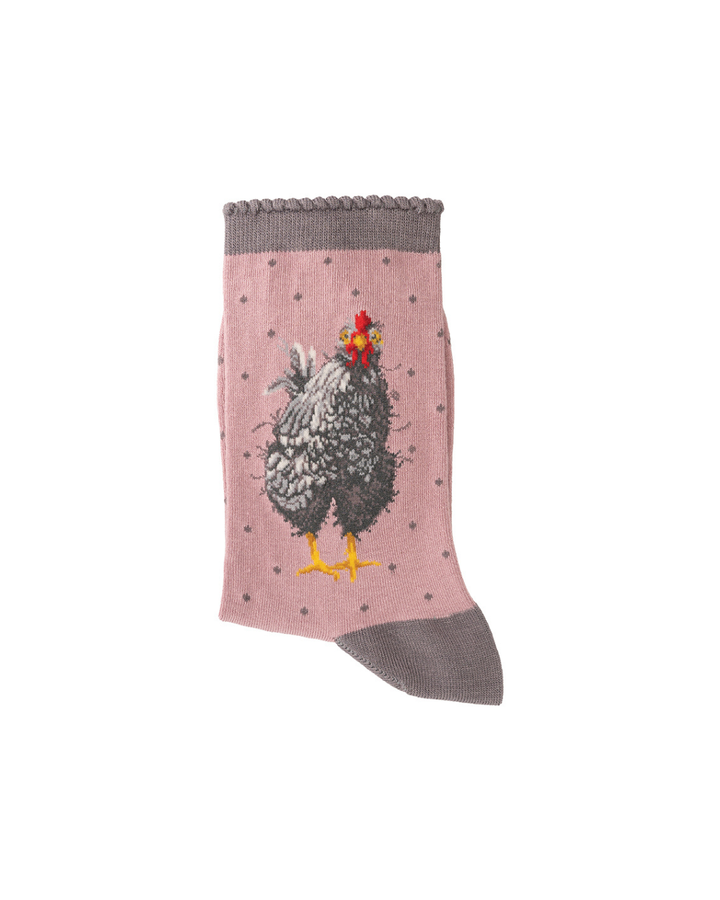 Gefaltete Hühner Socken von Wrendale Designs in Rosa mit Hühner-Motiv