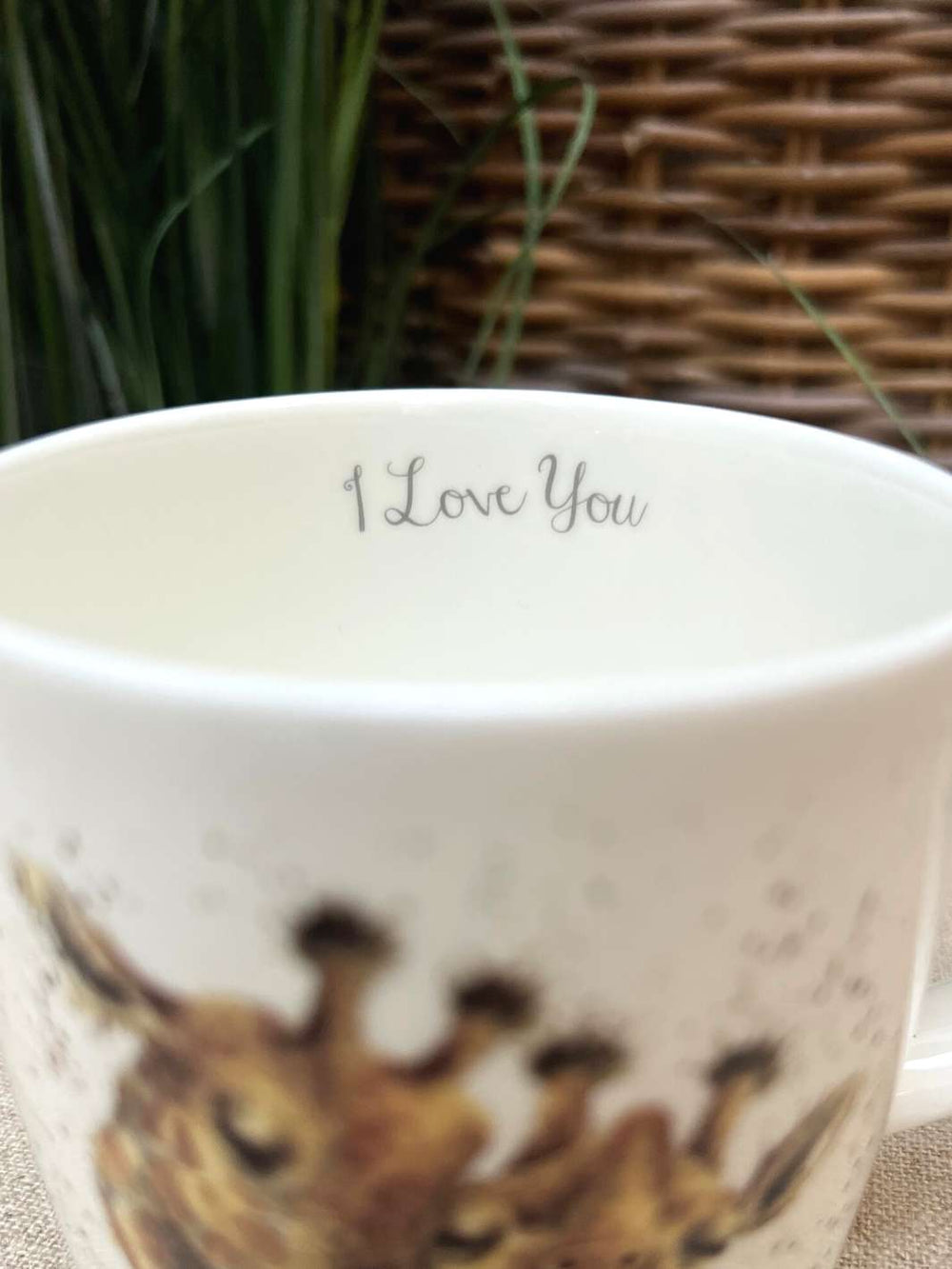 Innenansicht "I love you" Tasse mit den Giraffen von Wrendale Designs