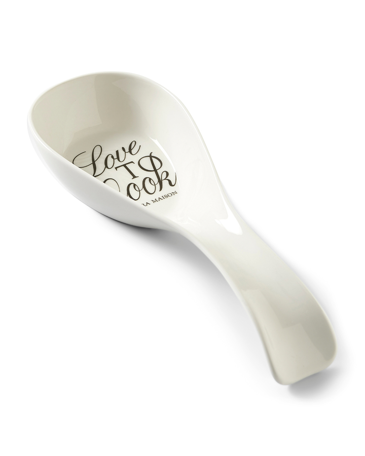Kochlöffelhalter „Love to Cook“ von Rivièra Maison, freigestellt vor weißem Hintergrund, mit Schriftzug im Inneren.
