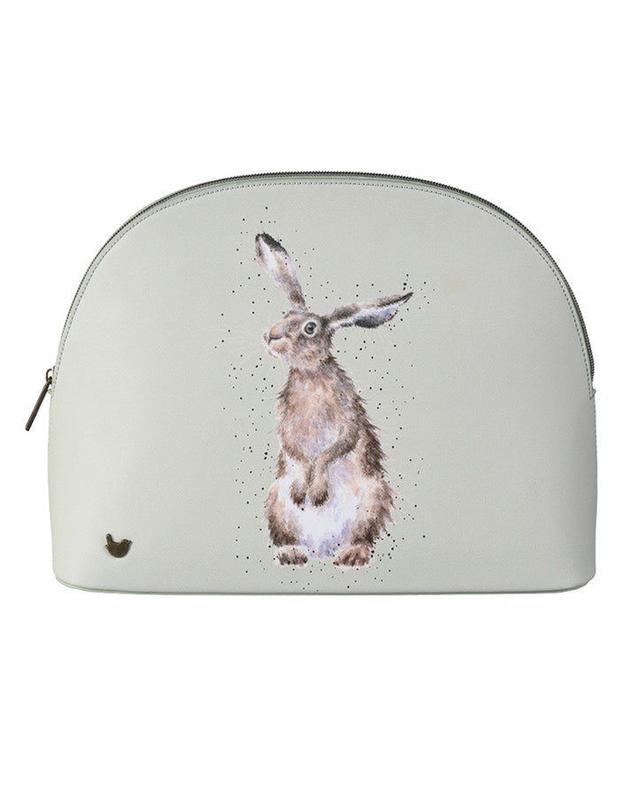 Große hellgrüne Kosmetiktasche L mit Hasen Motiv von Wrendale Designs.