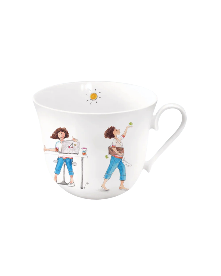 Lieblingstasse „Frauenpower“ vom Grätz Verlag, weiß mit Motiv von zwei selbstbewussten Frauen im Alltag.