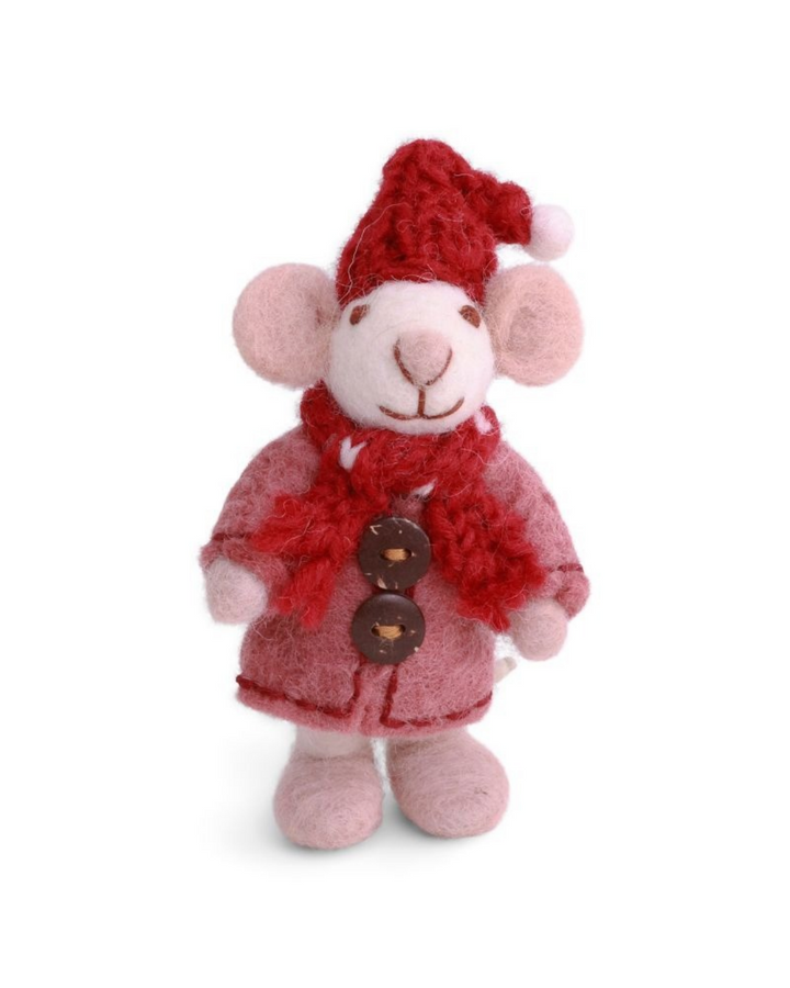 Handgearbeitete weihnachtliche Filzfigur "Mini Mäuse Mädchen mit Filzmantel und Schal" von Gry und Sif.