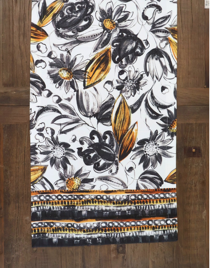 Blumen Tischläufer "Altana 50x150" von Sander Table + Home