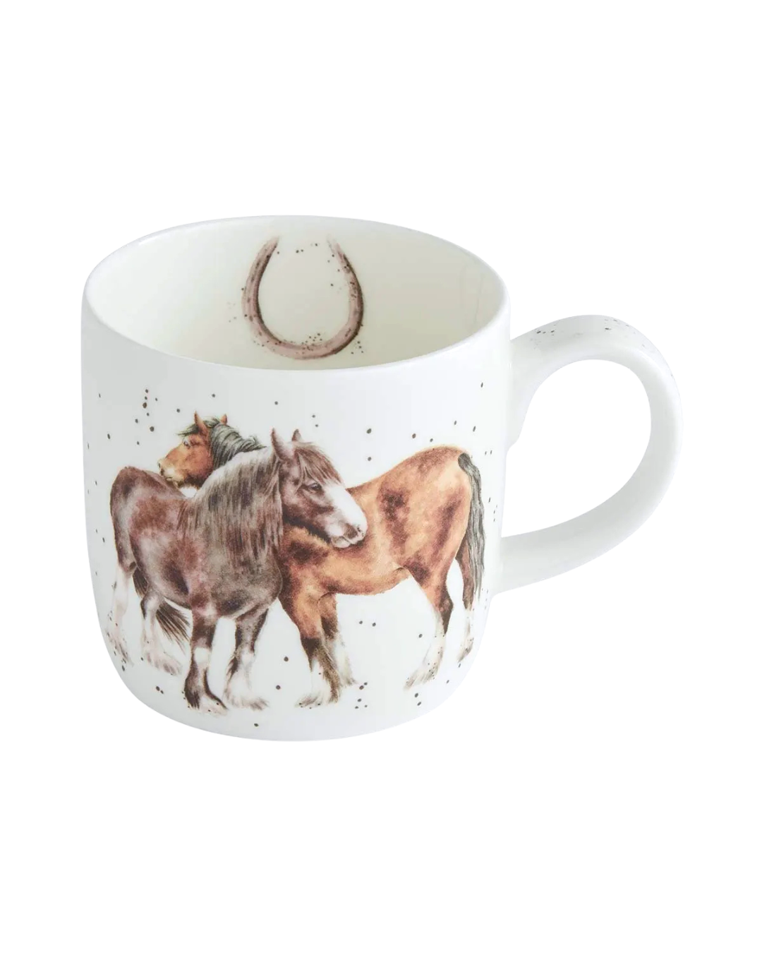Pferde Tasse von Wrendale Designs auf weißen Hintergund. Auf der Tasse sind 2 unterschiedlich dunkle Braune Pferde zu sehen welche aneinander vorbei gehen. in der Innenseite ist ein Hufeisen abgebildet.