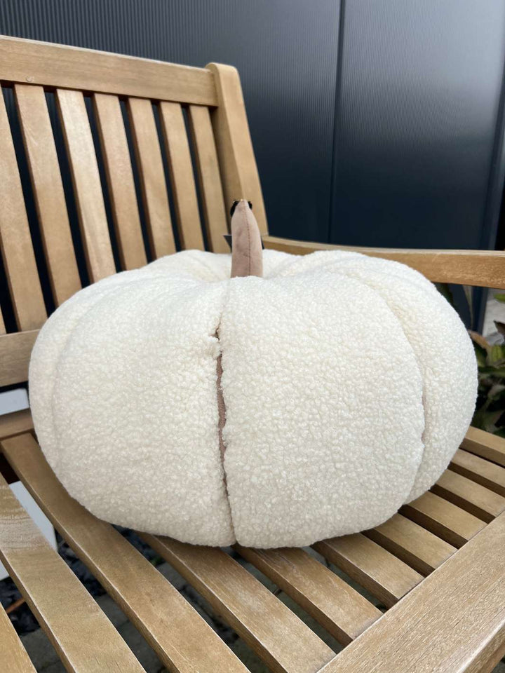 RM Pumpkin Pillow white M von Rivièra Maison