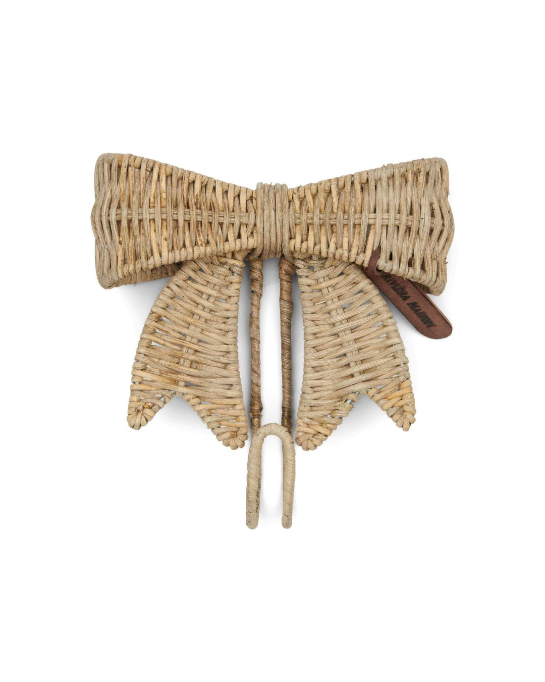 Rattan Haken in Form einer Schleife von Rivièra Maison, handgefertigt im Rustic Rattan Stil, vor weißem Hintergrund.