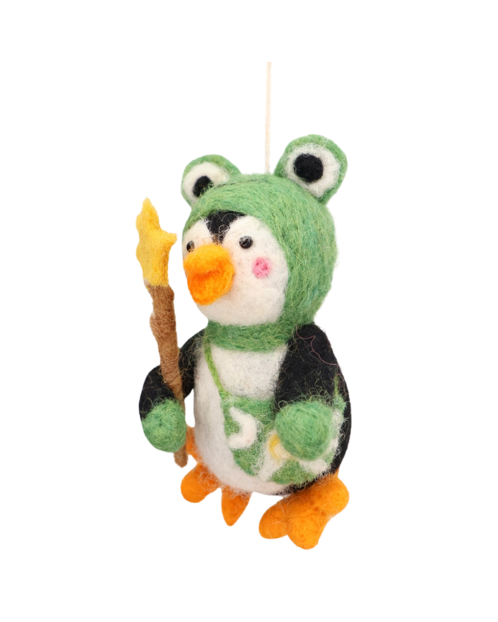 Pinguin Filzanhänger "Froschilein" von Grace & Gloria