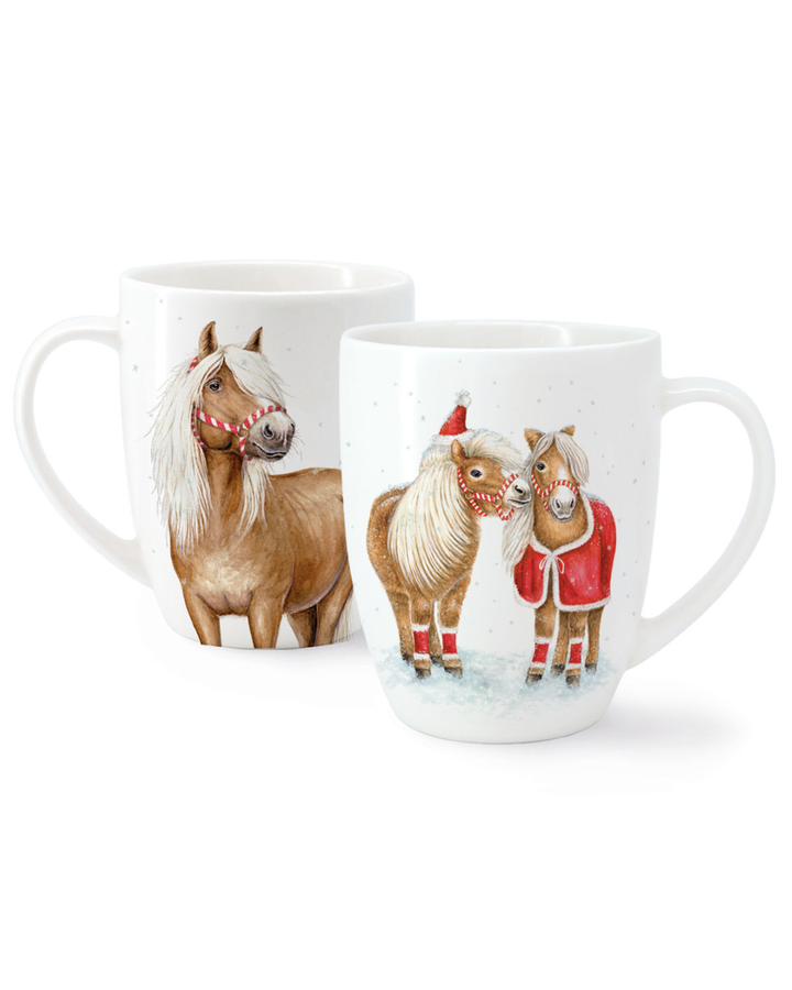 Maluu Porzellantassen Jolly Ponies, Vorder- und Rückseite nebeneinander dargestellt: einmal zwei weihnachtlich gekleidete Ponys im Schnee, daneben ein einzelnes Pony.