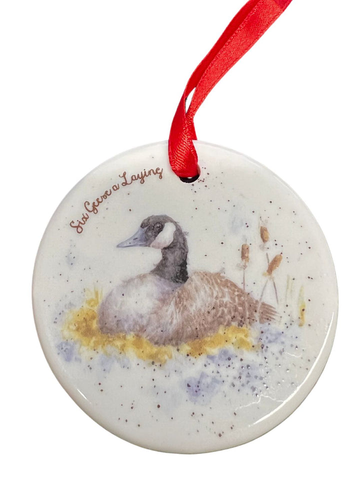 Weihnachtsanhänger "Six Geese a Laying" von Wrendale Designs. Sechster Tag mit Gans.