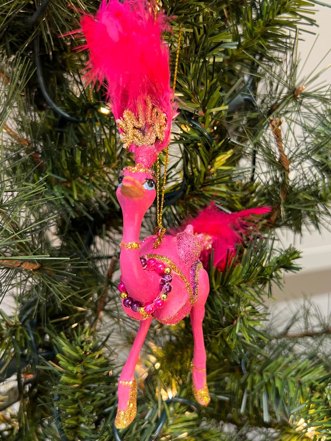 Weihnachtsbaumschmuck pinker Showgirl Strauß von Goodwill.