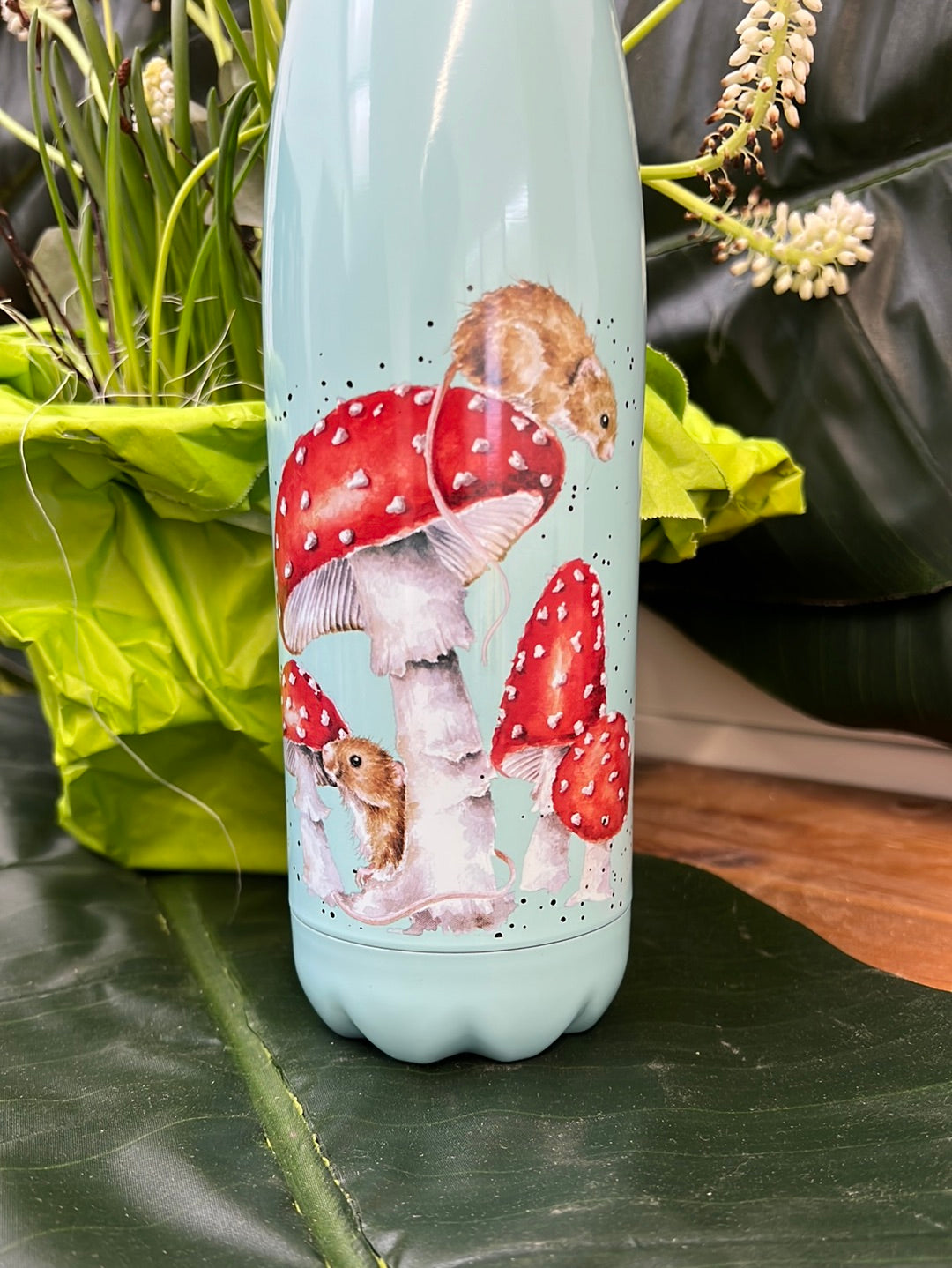 Rückseite der Maus Thermosflasche von Wrendale Designs