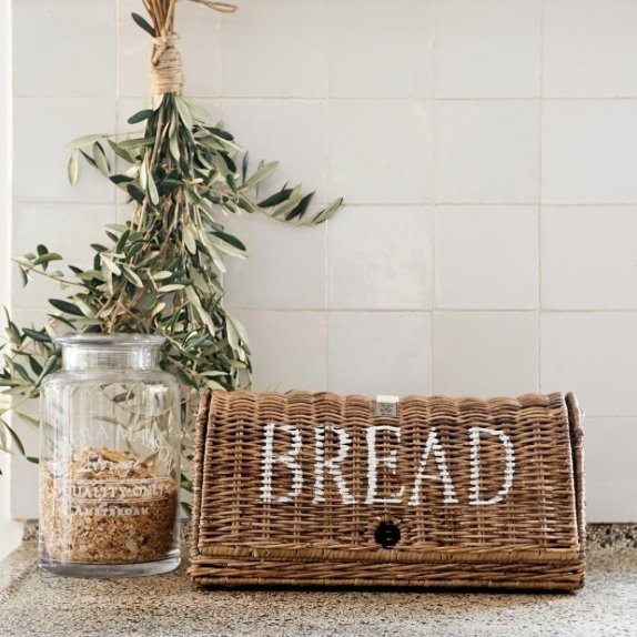 Rustic Rattan Bread Box - Südstrand